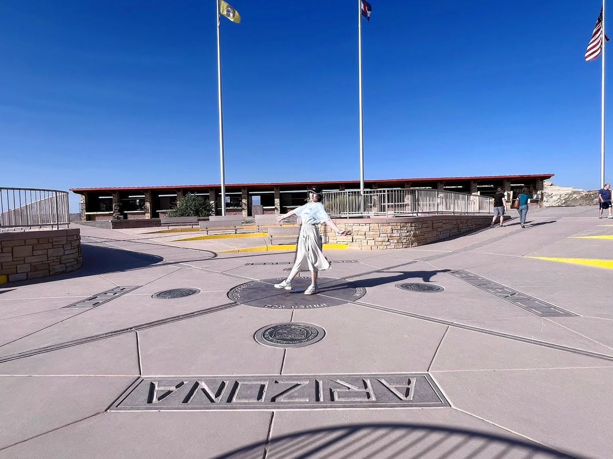Four Corners Monument gate booth