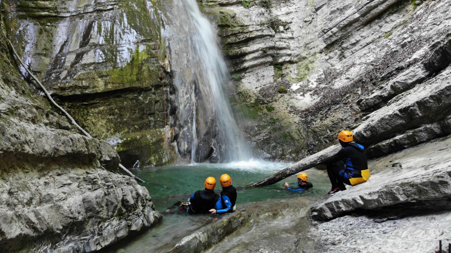 Parking Canyoning Angon
