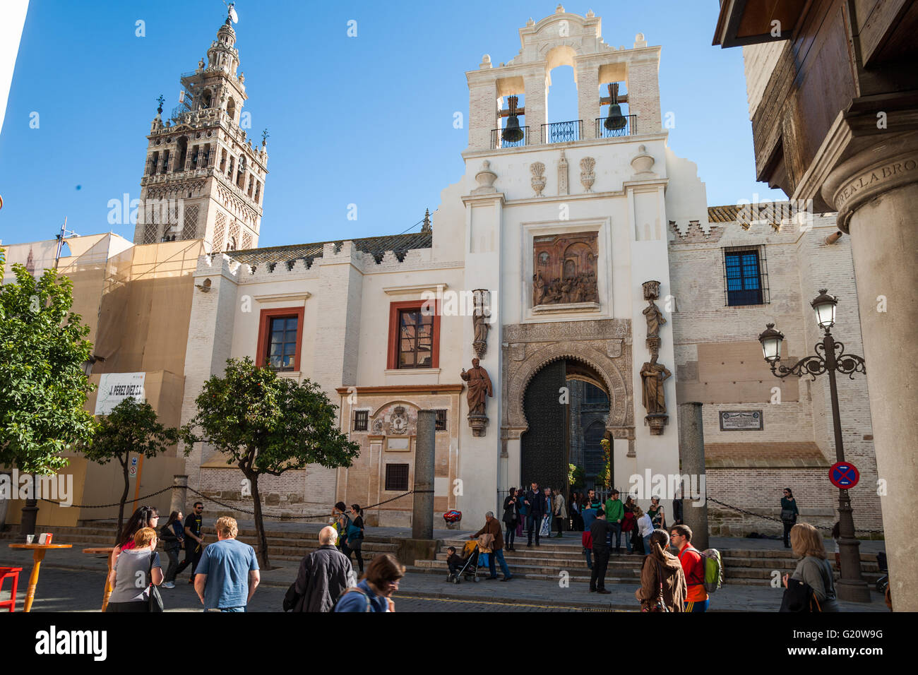 Enter via Puerta del Perdón