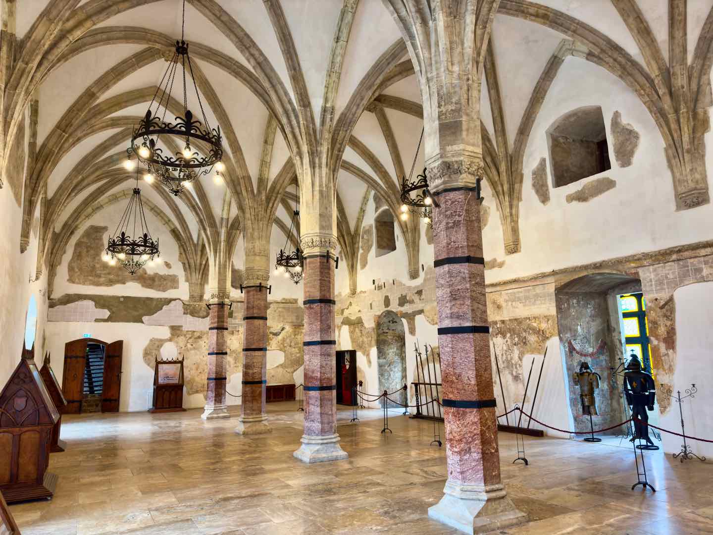 Knight's Hall