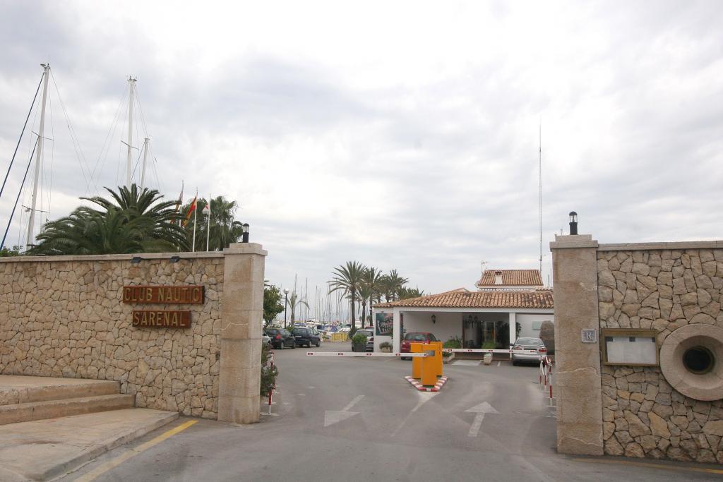 Club Náutico Arenal